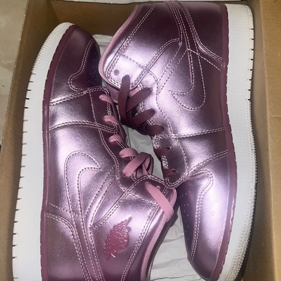 Air Jordan 1 Mid SEPink rose